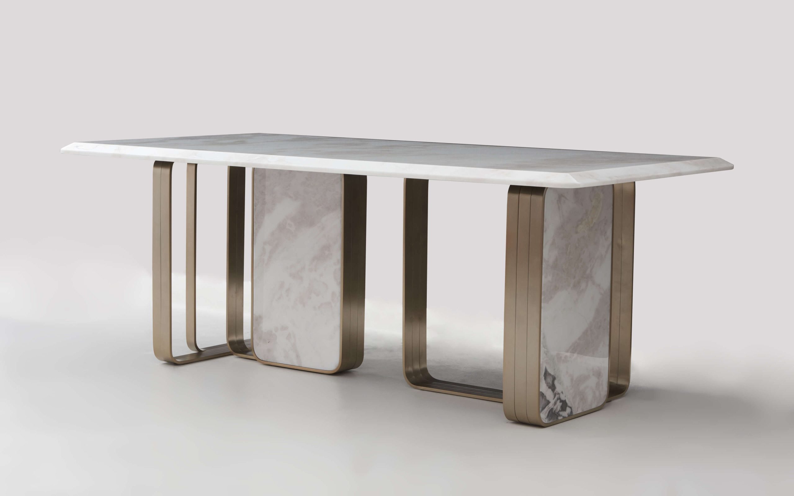 CAMDEN Dining Table