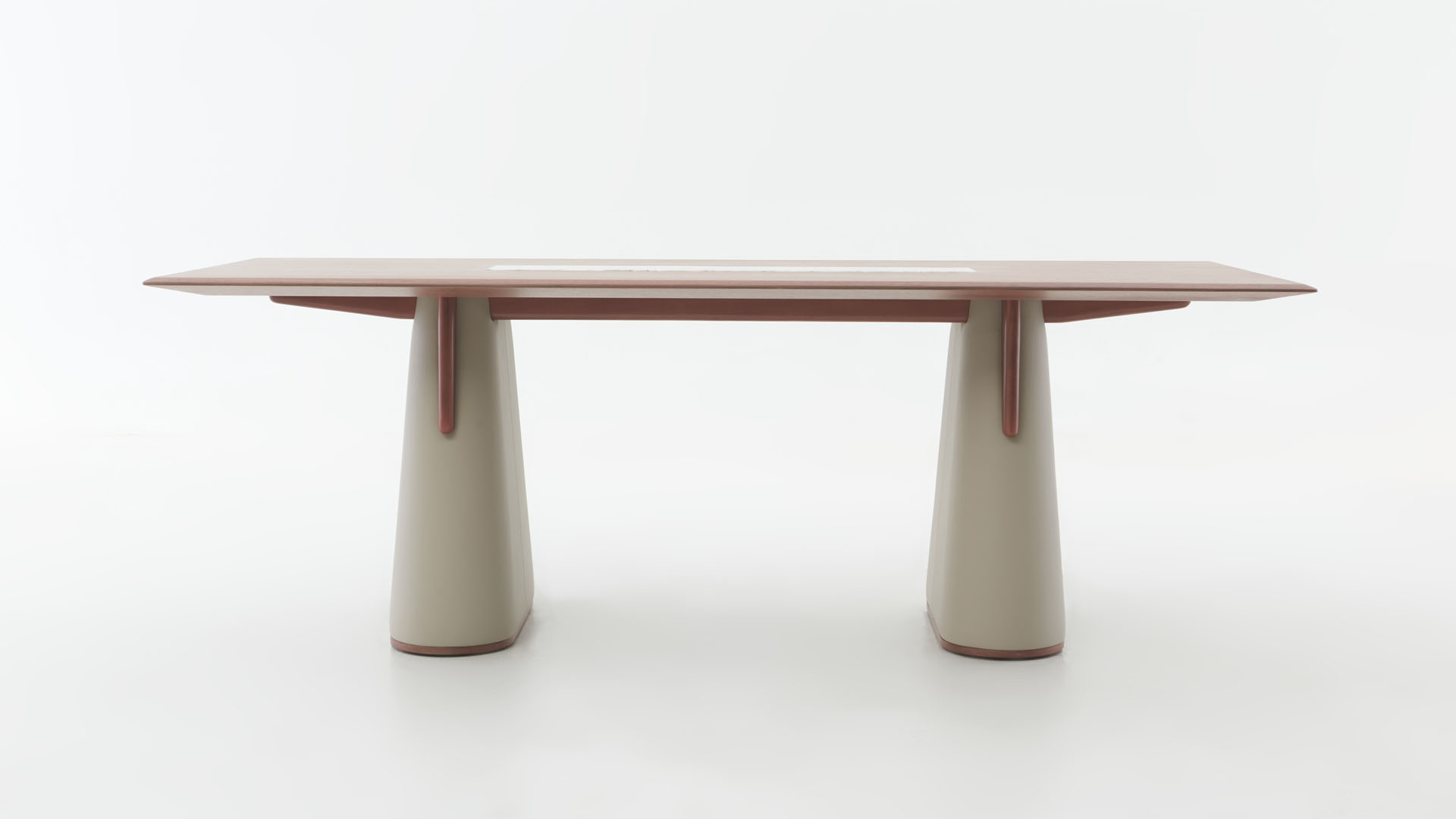 FANG Dining Table