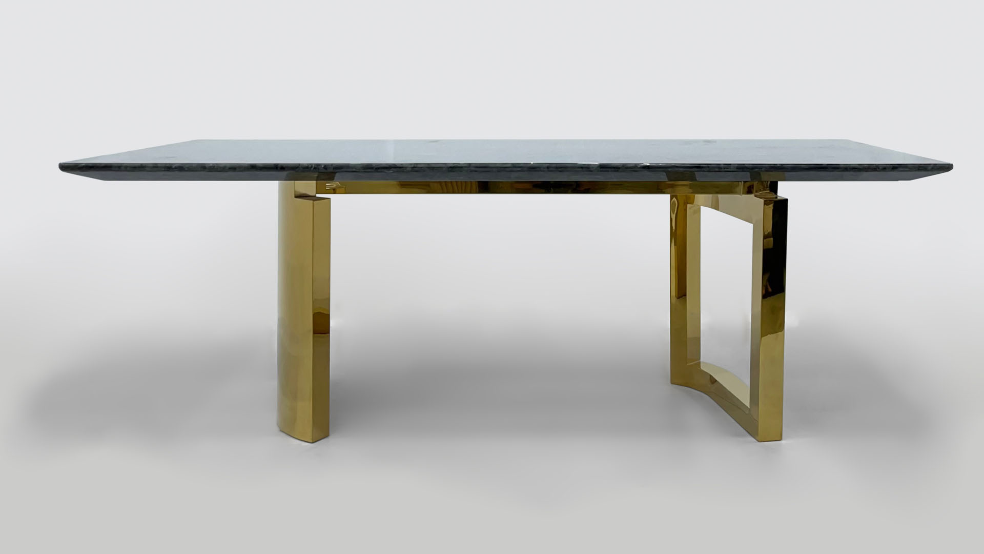 COSTAN Dining Table