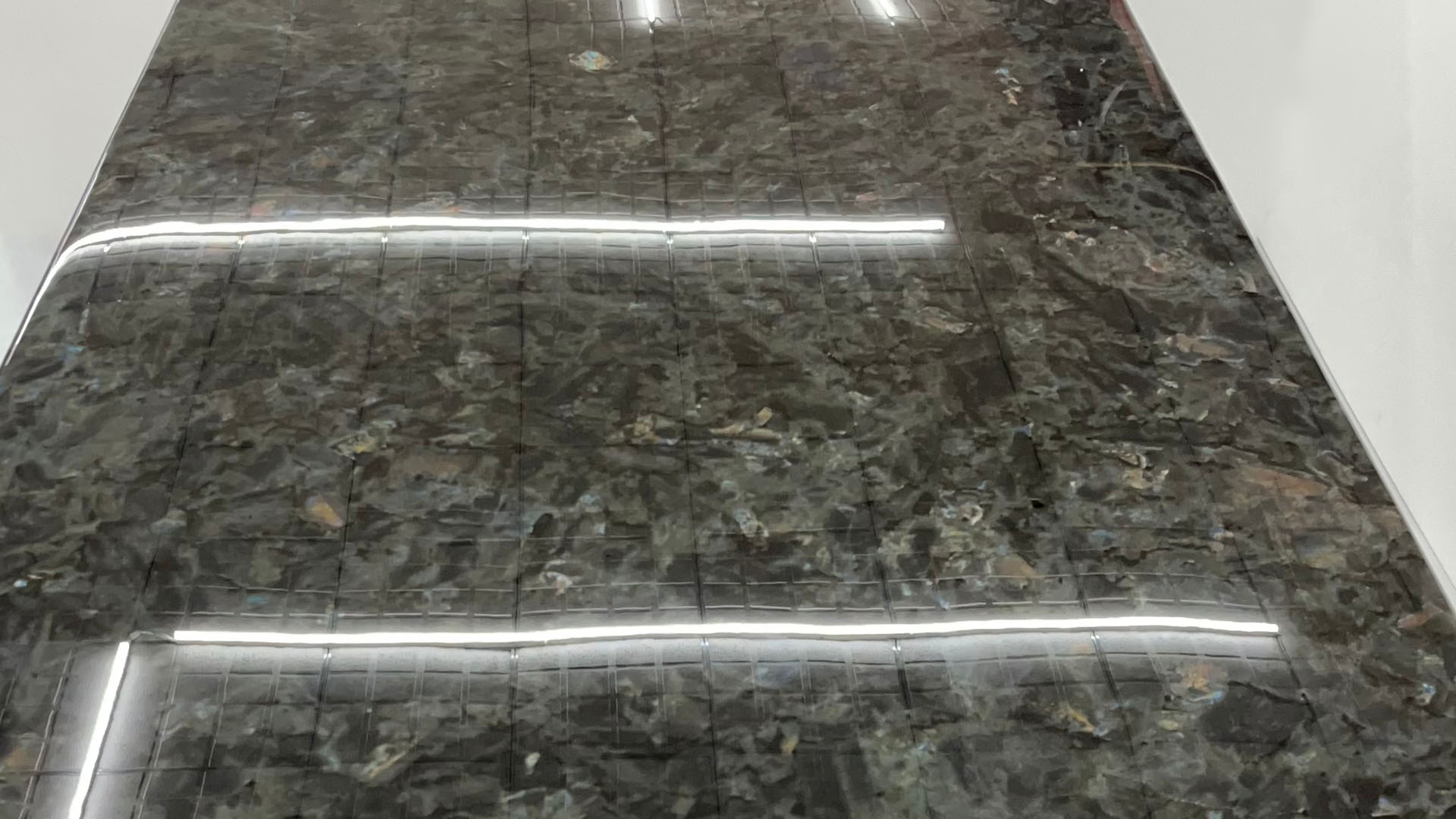 COSTAN Dining Table