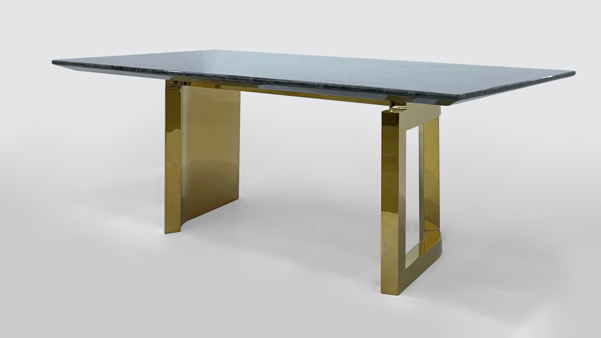 COSTAN Dining Table