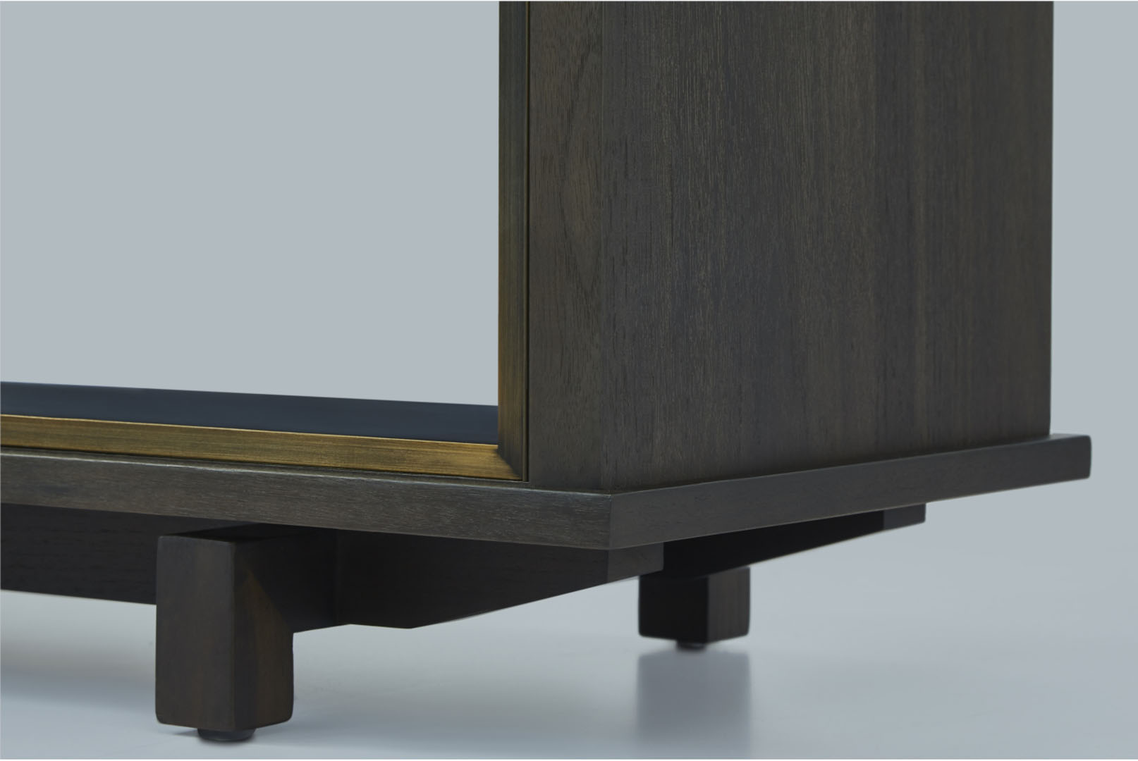 FERRUCCIO Bookshelve