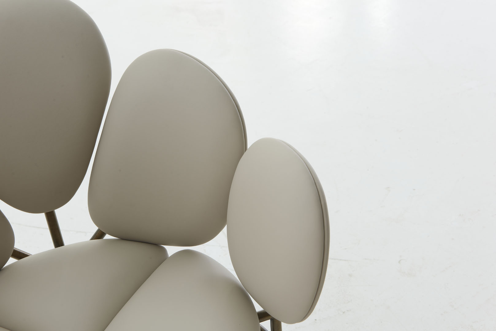 PAVONE Dining Chair