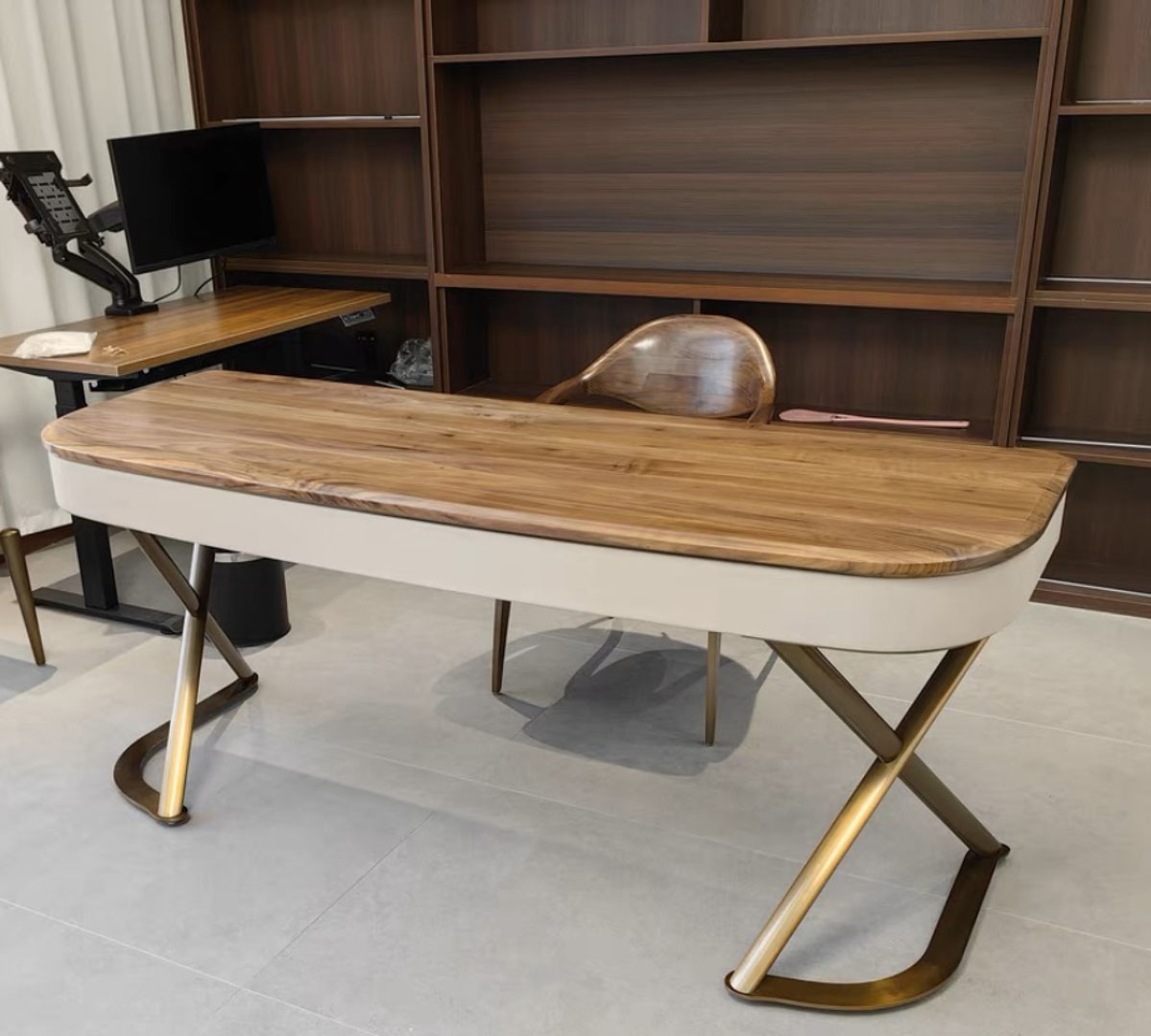 VOLO Writing Desk