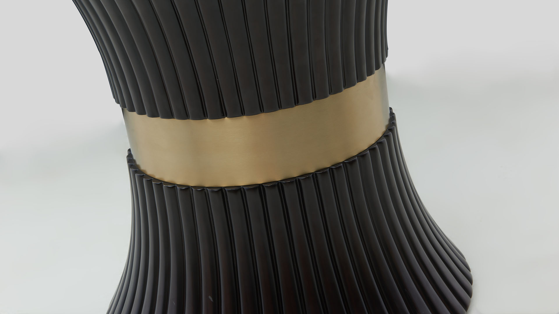 RAIDHO Side Table