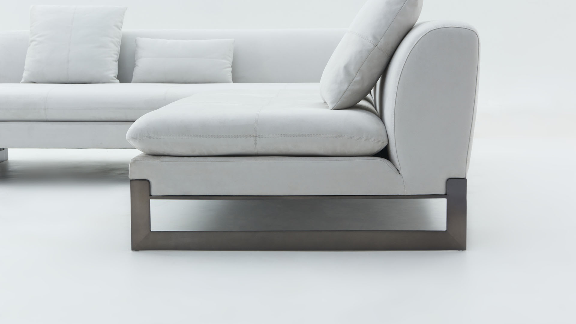 VIKTOR Sofa